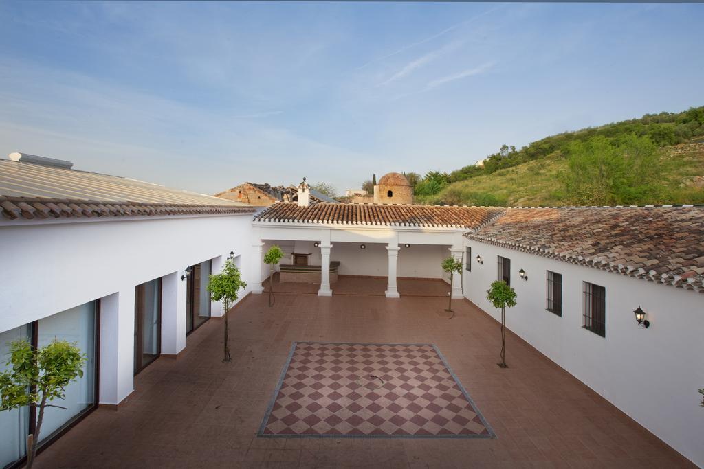 Country House Cortijo De La Fuente La Bobadilla ภายนอก รูปภาพ